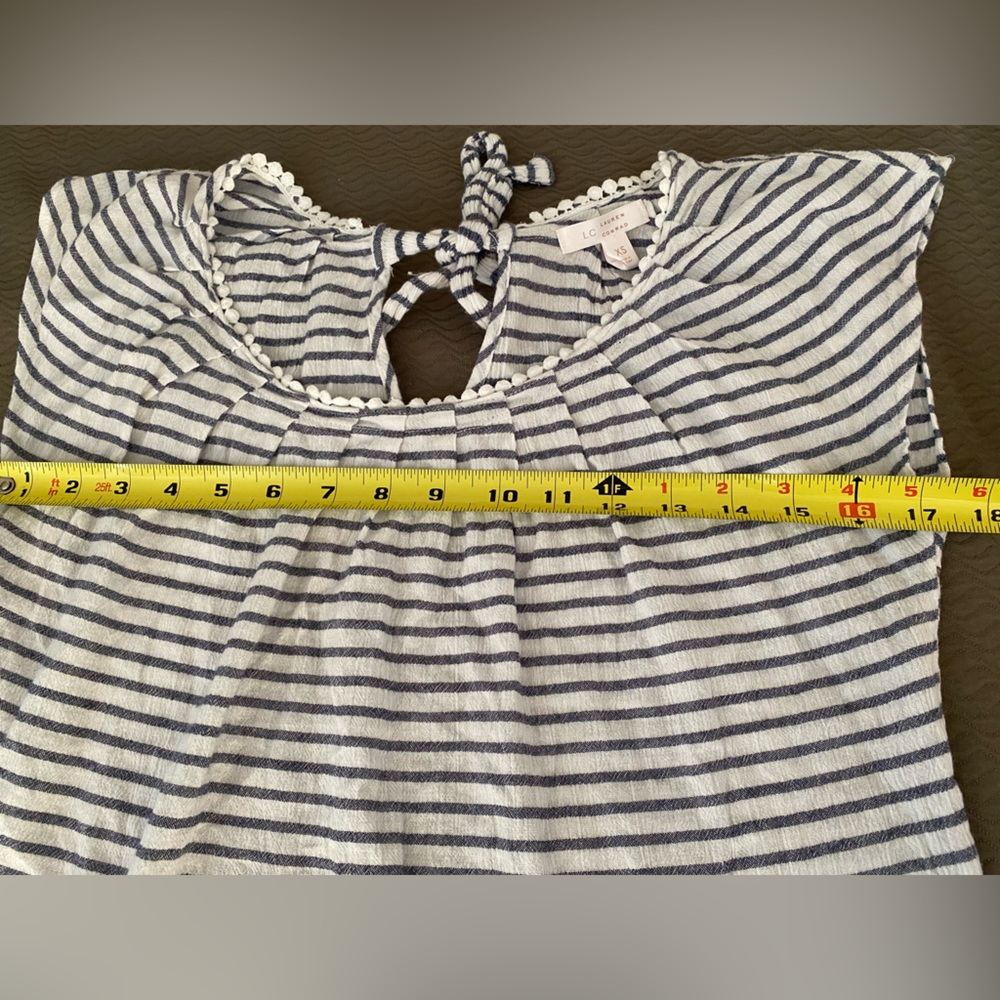 LC Lauren Conrad sleeveless blouse top back tie fringe neckline keyhole tie XS - Picture 5 of 8